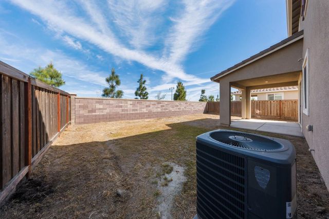 307 Mercantile St, Lathrop, CA 95330