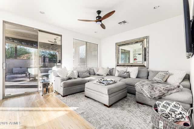 2707 W LAMAR Road, Phoenix, AZ 85017