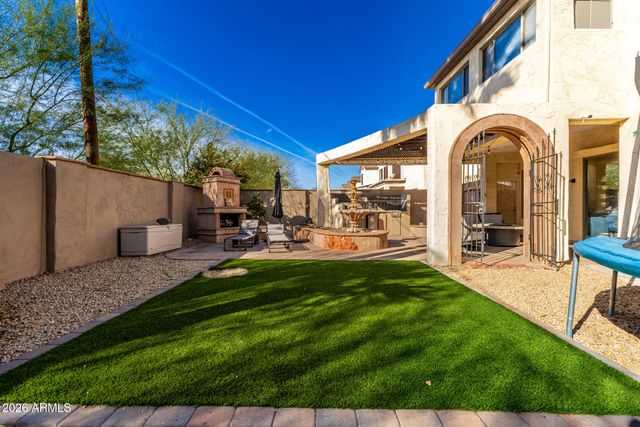2707 W LAMAR Road, Phoenix, AZ 85017