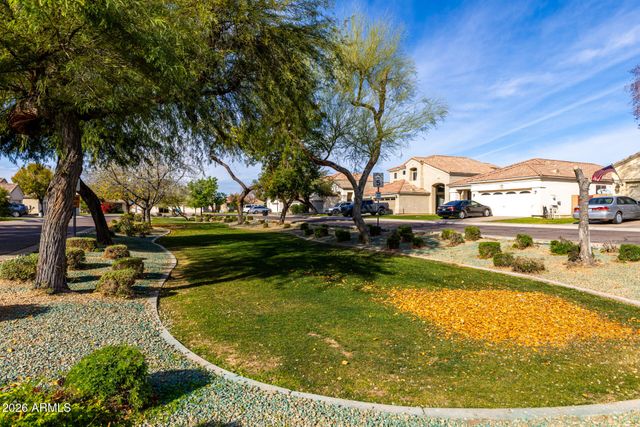 2707 W LAMAR Road, Phoenix, AZ 85017
