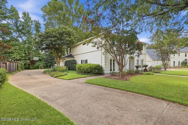211 Winsmere Way, Ridgeland, MS 39157