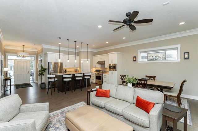 4016 Berkshire Road SW, Rochester, MN 55902