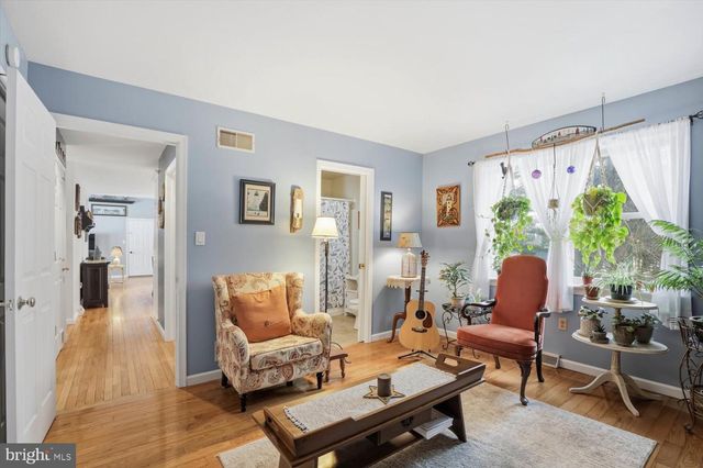 1710 CROSSFIELD DR, Lancaster, PA 17603