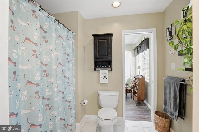 1710 CROSSFIELD DR, Lancaster, PA 17603