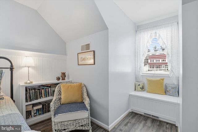 1710 CROSSFIELD DR, Lancaster, PA 17603