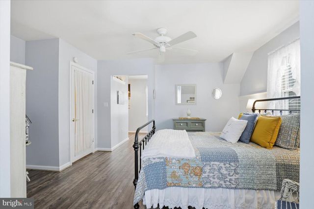 1710 CROSSFIELD DR, Lancaster, PA 17603