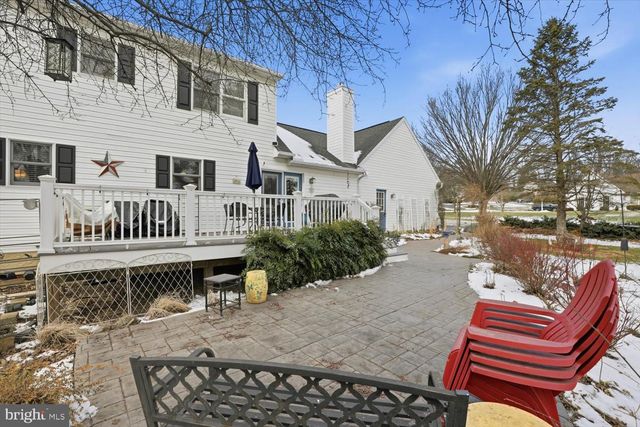 1710 CROSSFIELD DR, Lancaster, PA 17603