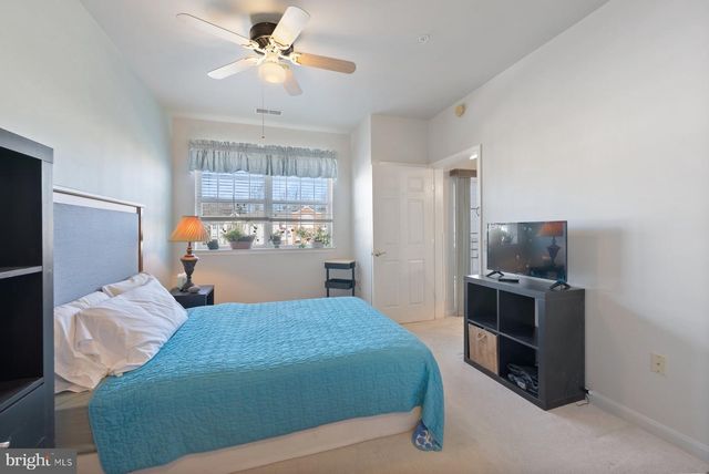 2607 CHAPEL LAKE DR #313, Gambrills, MD 21054