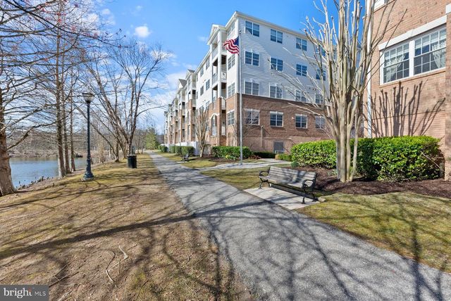 2607 CHAPEL LAKE DR #313, Gambrills, MD 21054