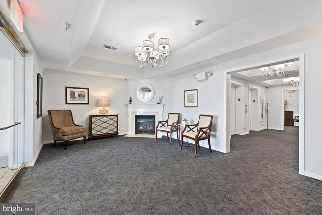 2607 CHAPEL LAKE DR #313, Gambrills, MD 21054