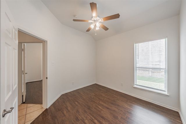 8648 Prairie Dawn Drive, Fort Worth, TX 76131