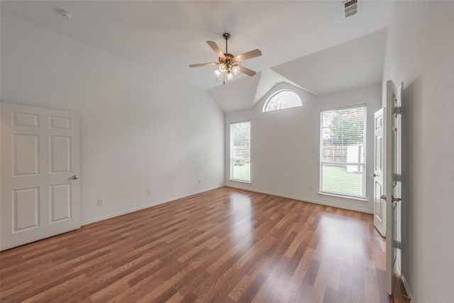 8648 Prairie Dawn Drive, Fort Worth, TX 76131