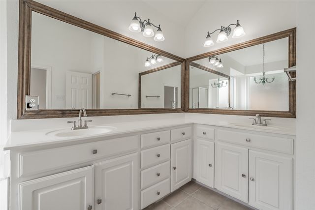 8648 Prairie Dawn Drive, Fort Worth, TX 76131
