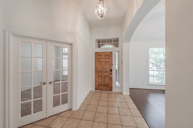 8648 Prairie Dawn Drive, Fort Worth, TX 76131