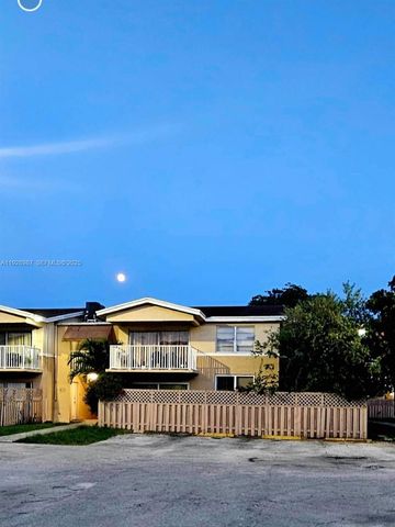 4210 NW 79th Ave 1E, Doral, FL 33166