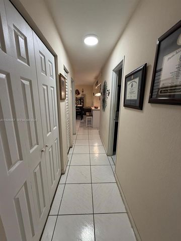 4210 NW 79th Ave 1E, Doral, FL 33166