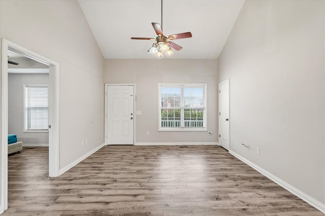 1367 Piercy Ct, Lebanon, TN 37087