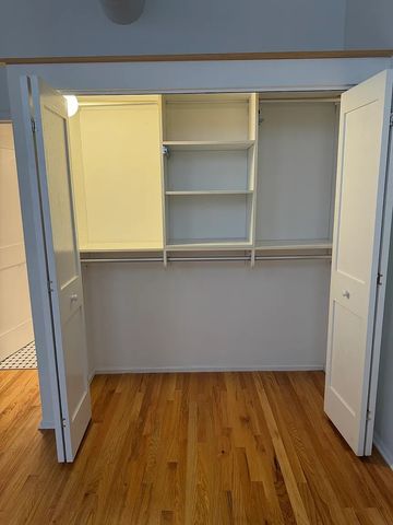 312 N May Street 4H, Chicago, IL 60607