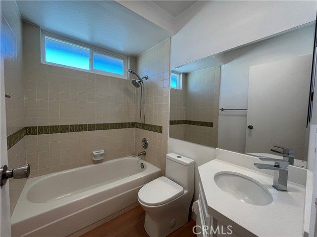 1847 Hilliard, Simi Valley, CA 93063