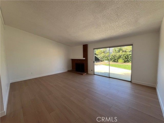 1847 Hilliard, Simi Valley, CA 93063