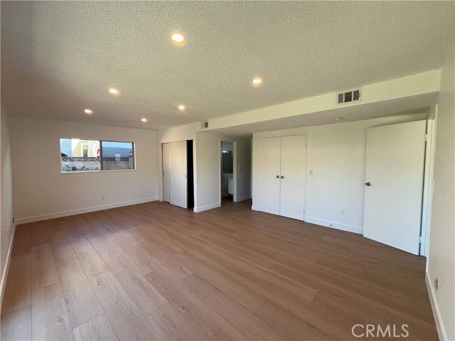 1847 Hilliard, Simi Valley, CA 93063