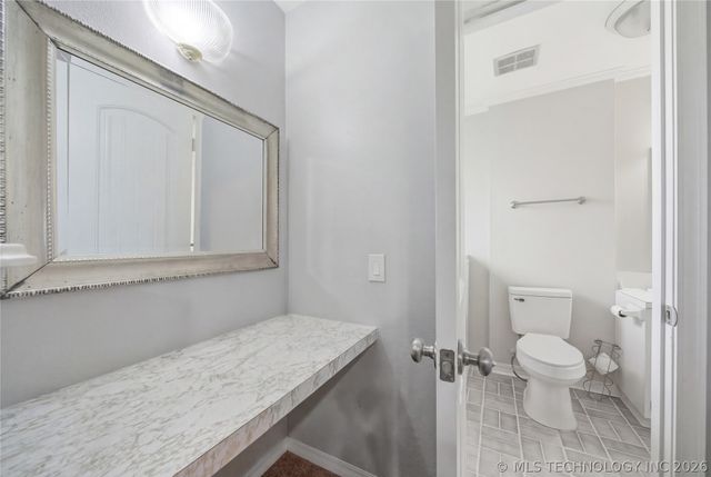 407 W Tobago Drive, Sand Springs, OK 74063