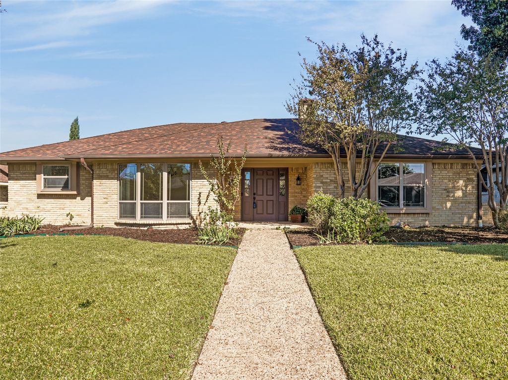 2209 Golden Willow Lane, Richardson, TX 75082