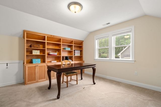 3 Mcgill Ct, Hopkinton, MA 01748