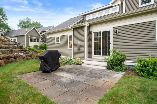 3 Mcgill Ct, Hopkinton, MA 01748