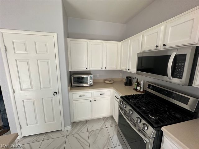 6320 Rolling Rose Street 102, North Las Vegas, NV 89081