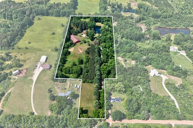 5544 Piersonville Road, Marathon Township, MI 48421