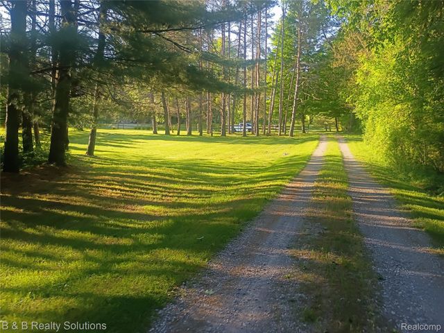 5544 Piersonville Road, Marathon Township, MI 48421