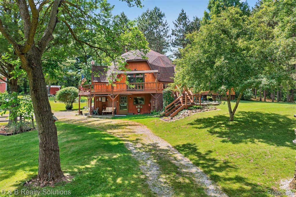5544 Piersonville Road, Marathon Township, MI 48421