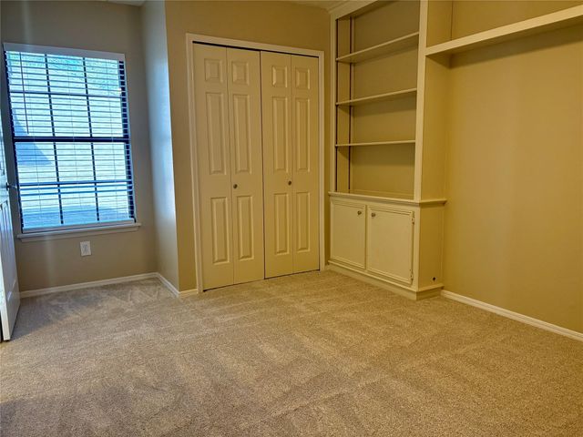 500 Button Willow Court, Irving, TX 75063