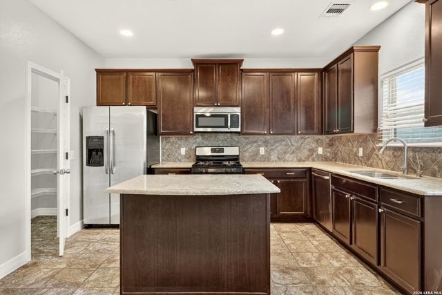 8726 ATWATER CRK, San Antonio, TX 78245