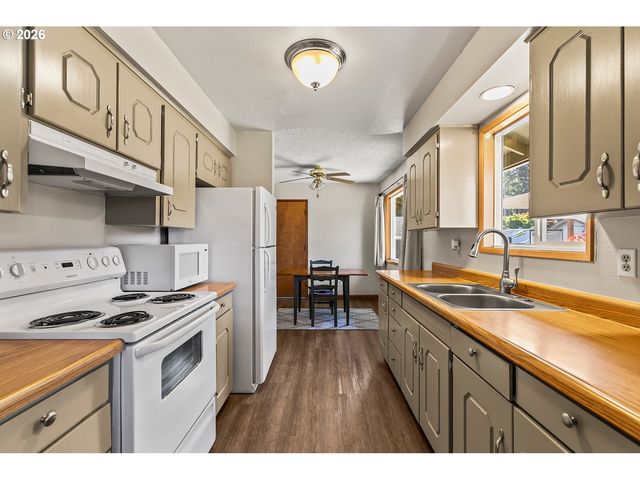 11303 Ne 99TH St, Vancouver, WA 98662