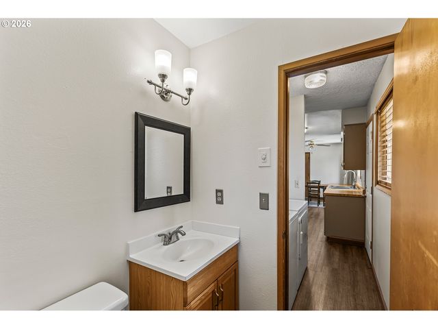 11303 Ne 99TH St, Vancouver, WA 98662
