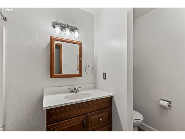 11303 Ne 99TH St, Vancouver, WA 98662