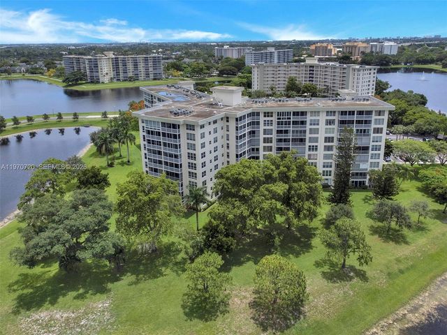 3010 N Course Dr 310, Pompano Beach, FL 33069