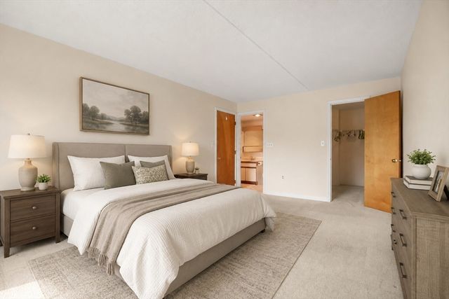 100 High St 206, Medford, MA 02155