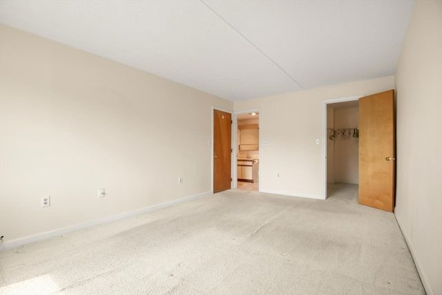 100 High St 206, Medford, MA 02155