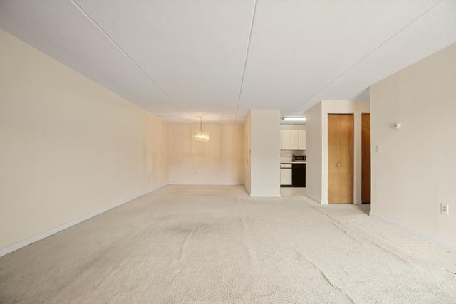 100 High St 206, Medford, MA 02155