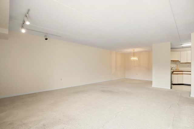 100 High St 206, Medford, MA 02155