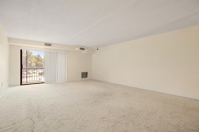 100 High St 206, Medford, MA 02155