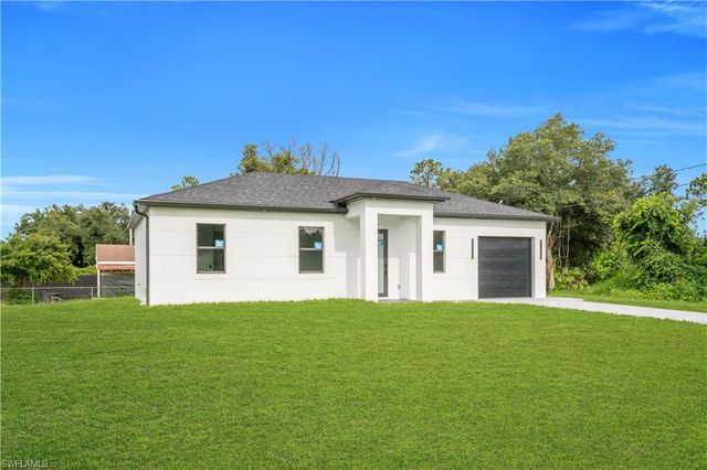 1800 Hibiscus AVE, Lehigh Acres, FL 33972