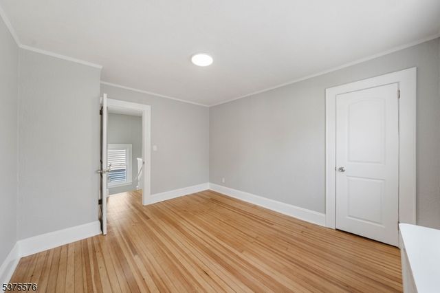 424 Verona Ave, Elizabeth City, NJ 07208