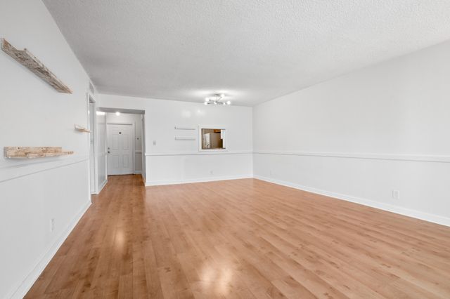 620 NE 12TH Avenue 602, Hallandale Beach, FL 33009