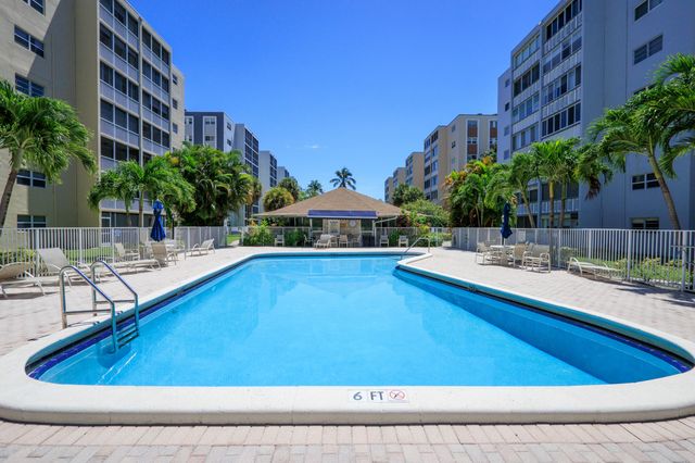 620 NE 12TH Avenue 602, Hallandale Beach, FL 33009