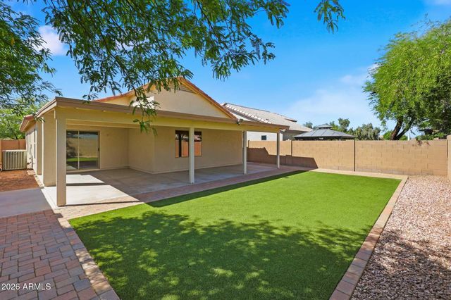 10232 W PRESTON Lane, Tolleson, AZ 85353