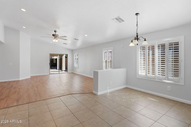 10232 W PRESTON Lane, Tolleson, AZ 85353